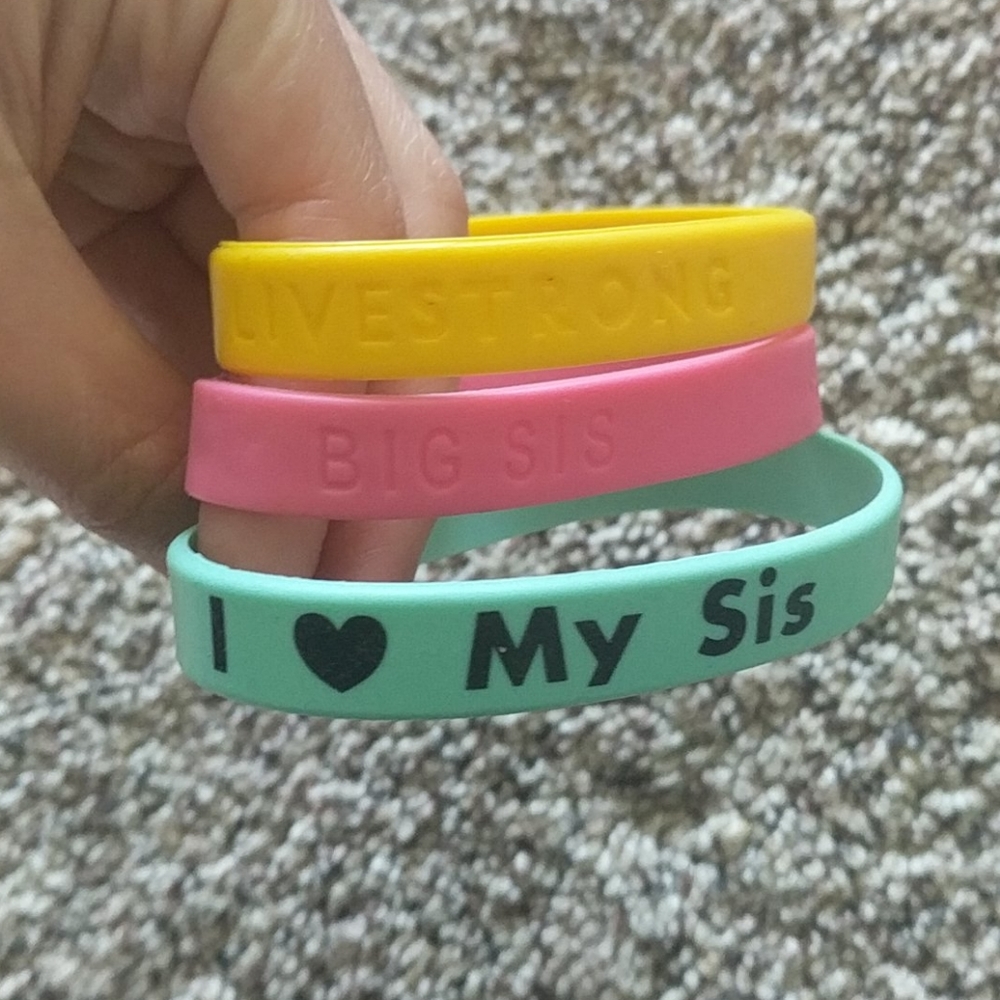 🌷🌷3 bracelets
